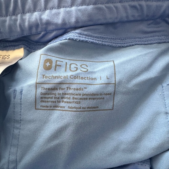 Figs Ceil Blue Scrub Set - Picture 3 of 3
